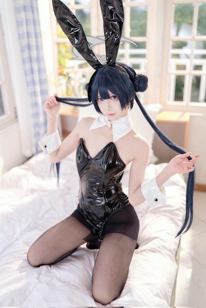 Ảnh gái xinh cosplay anime đầy cuốn hút