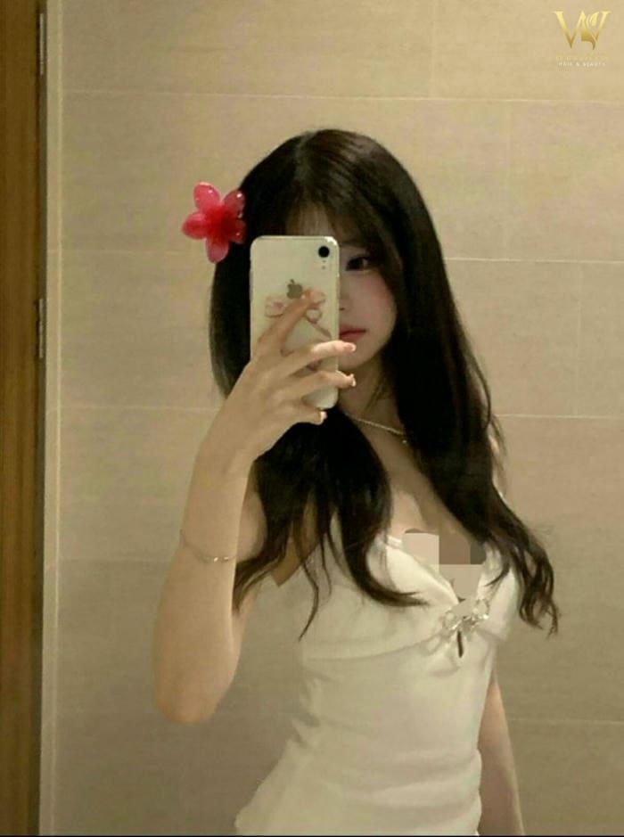 Ảnh gái che mặt cá tính