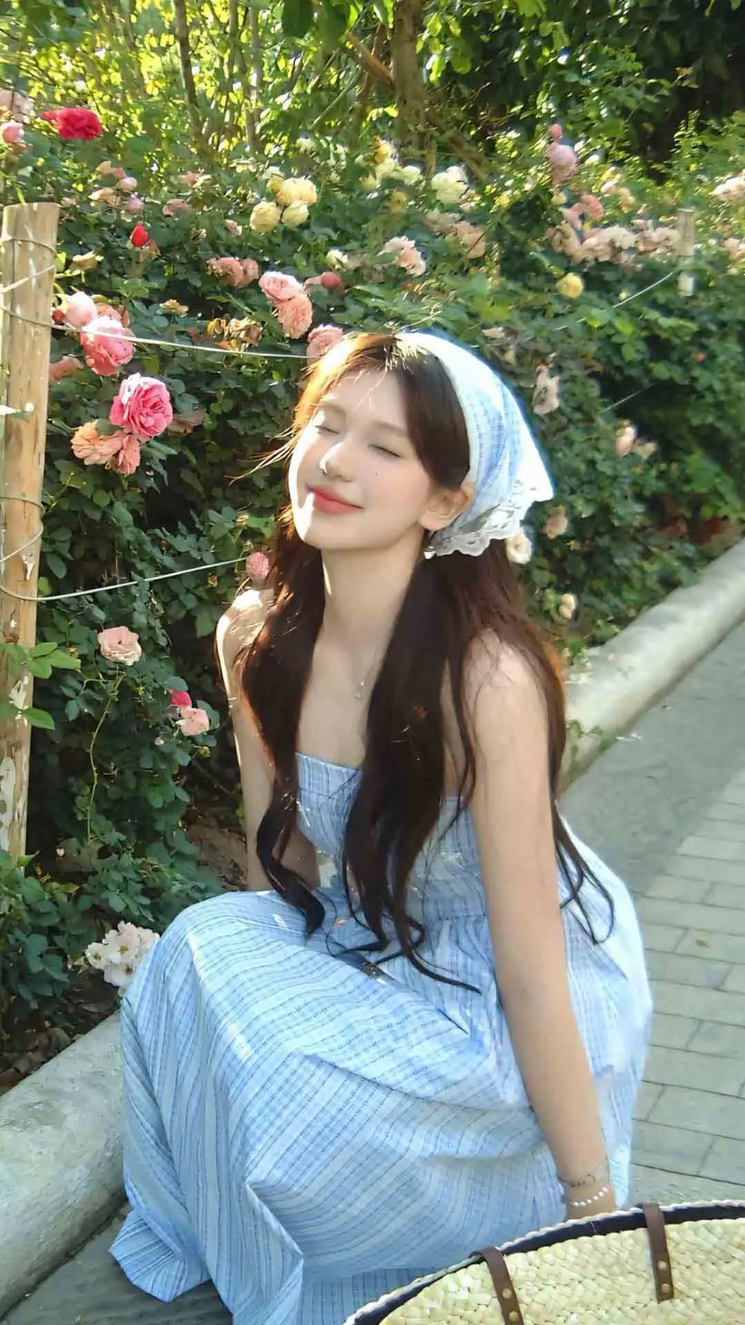 Ảnh Gái Xinh Gợi Cảm Và Cuốn Hút Mọi Ánh Nhìn Khiến Người Xem Không Thể Rời Mắt