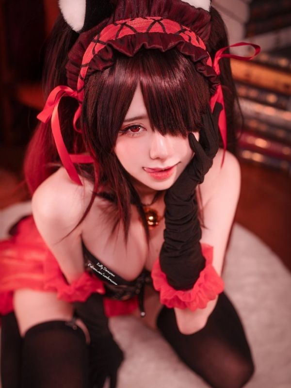 Ảnh sexy anime cosplay: Hóa thân đẹp đến “nghẹt thở”