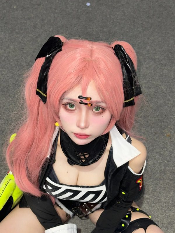 Ảnh gái xinh cosplay anime đầy cuốn hút