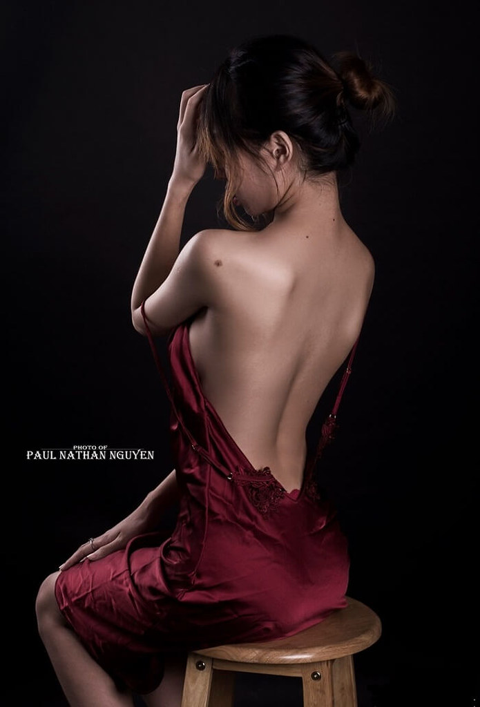 Ảnh gái cute che mặt mặt xinh