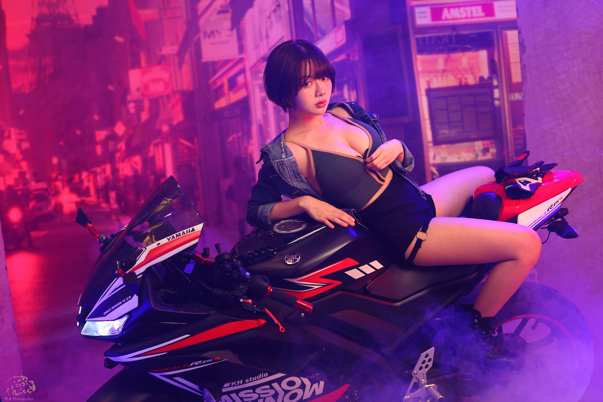 Ảnh Gái Xinh Hở Hang Gợi Cảm – Vẻ Đẹp Nổi Bật Và Quyến Rũ