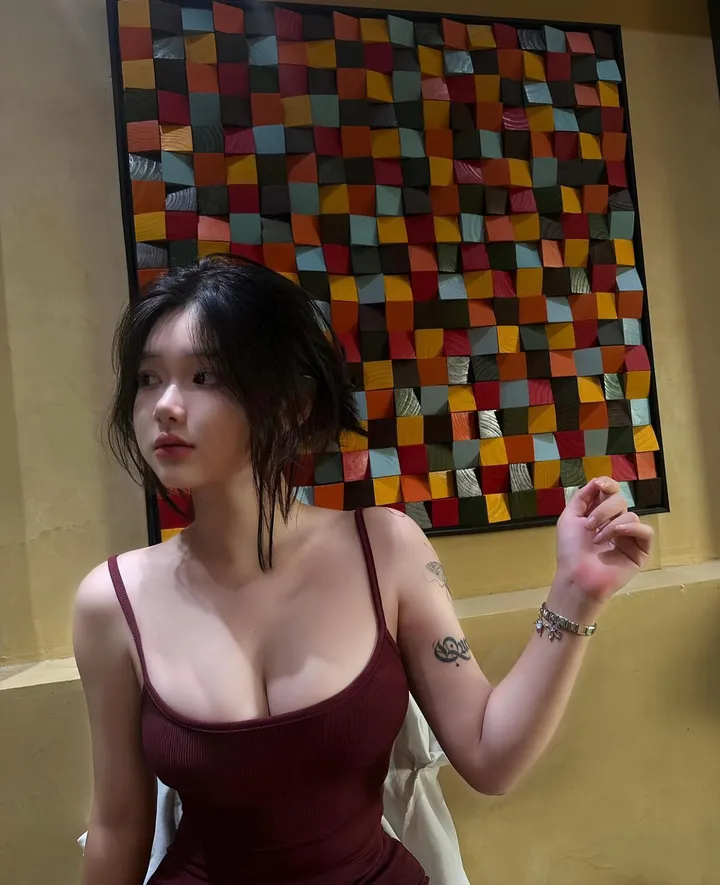 Ảnh Girl Xinh Mặc Bikini Xuyên Thấu Cực Hấp Dẫn Sexy