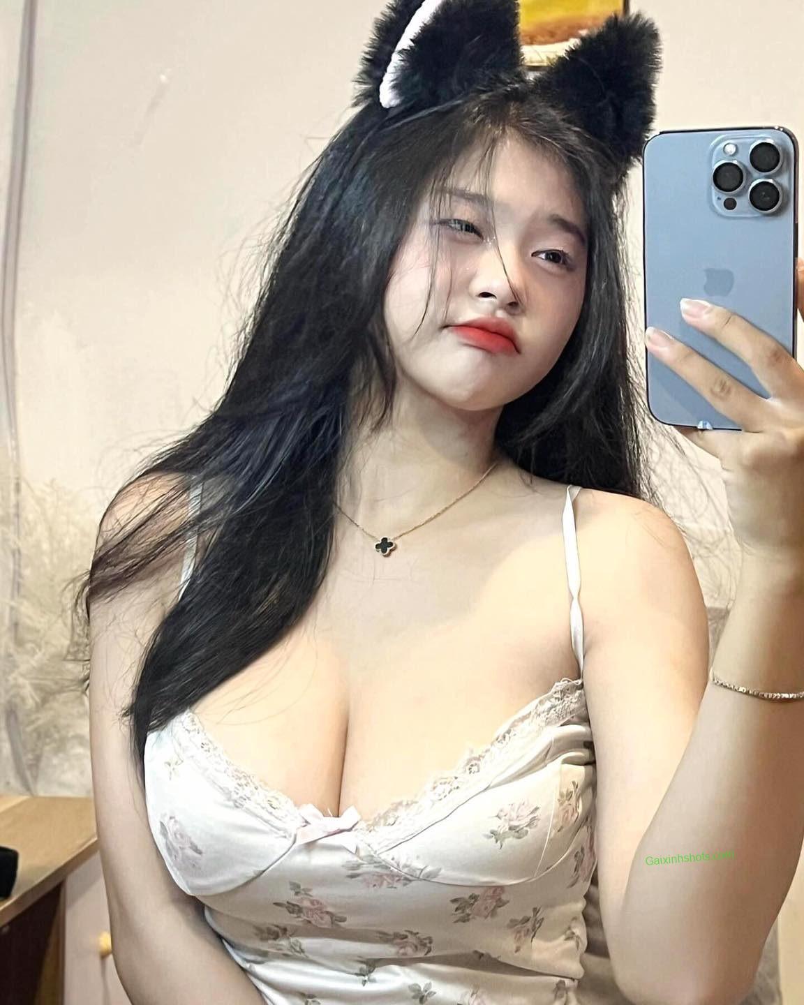 ảnh gái đẹp vú to căng tròn tuyệt đỉnh cực cháy