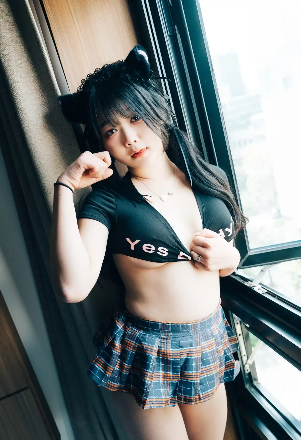 Ảnh gái xinh khoả thân trắng nõn