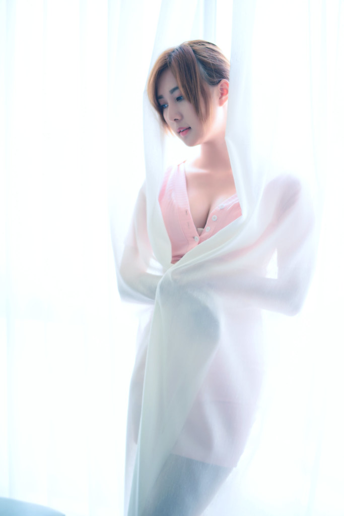 Ảnh Sexy Gái Xinh Show Hàng 'Vú To