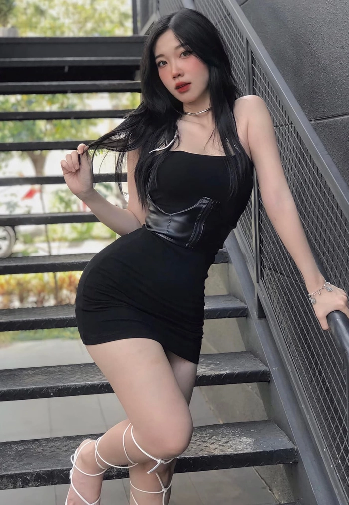 Ảnh gái xinh ngực to đầy quyến rũ bạn không thể bỏ lỡ