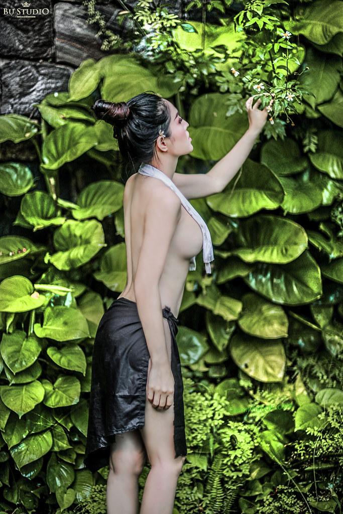 Ảnh gái xinh với cặp VÚ TO ĐẸP - Căng Tròn - Quyến Rũ