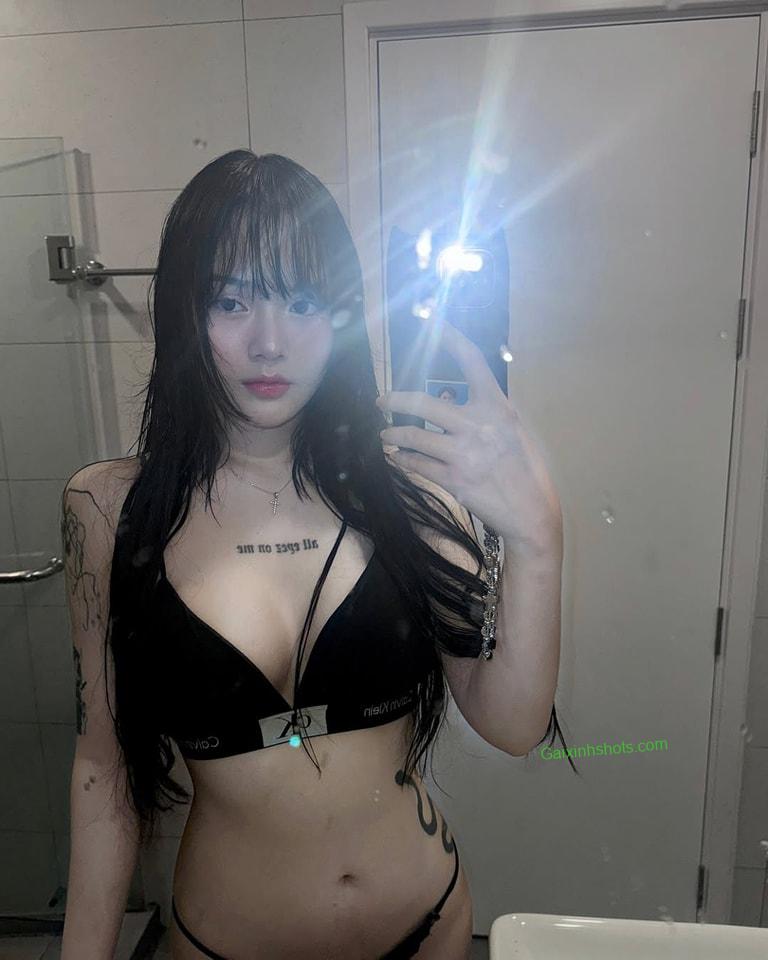 Ảnh Gái Xinh Mặc Bikini 2 Mảnh Cực Mát Máy