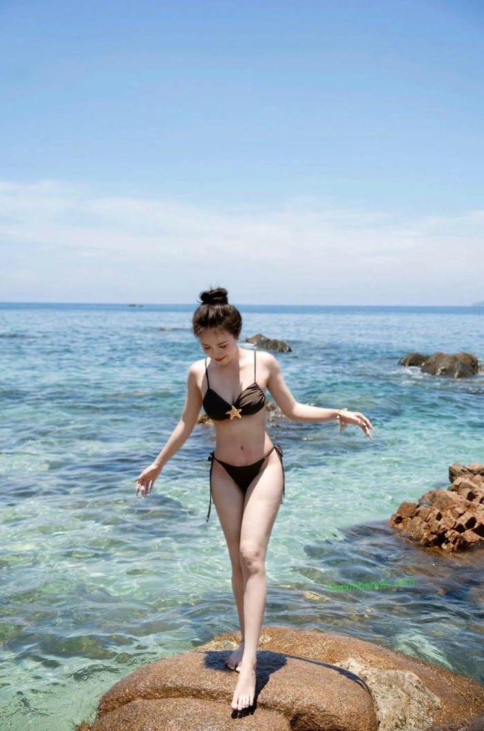 Ảnh gái xinh nóng bỏng mặc bikini cao cấp