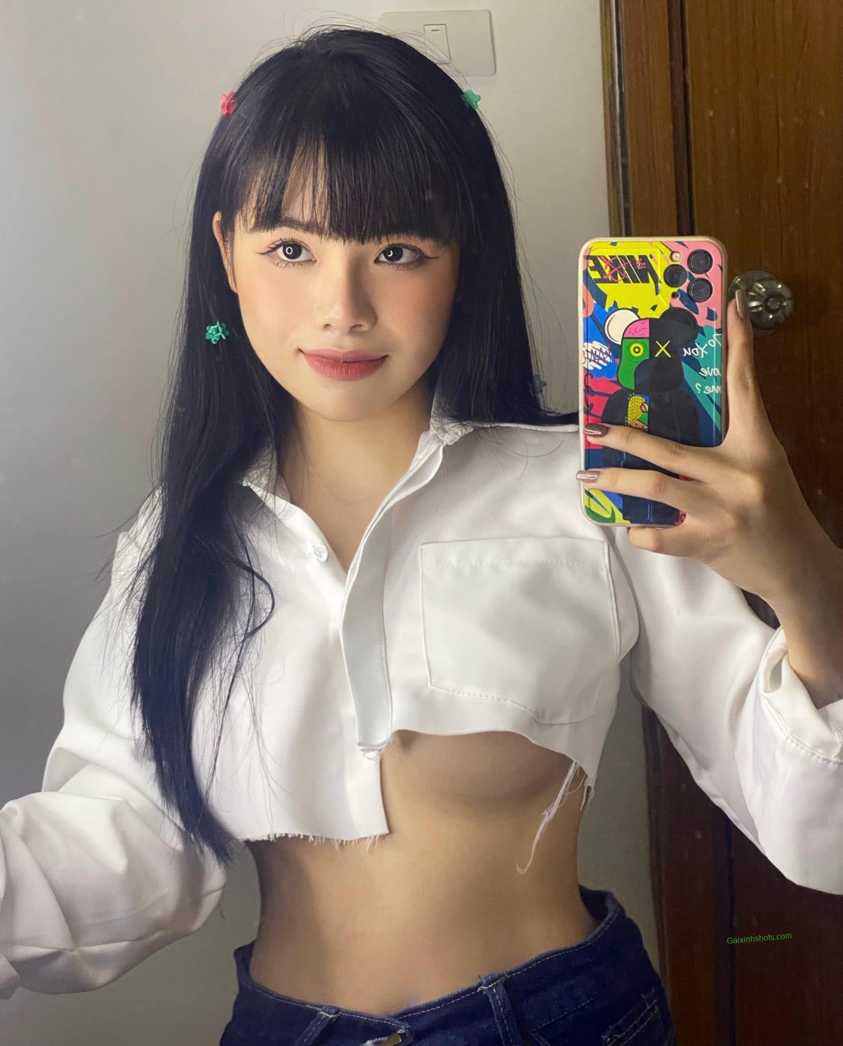 Bộ Sưu Tập Ảnh Gái Xinh Khoe Vú To Gợi Cảm