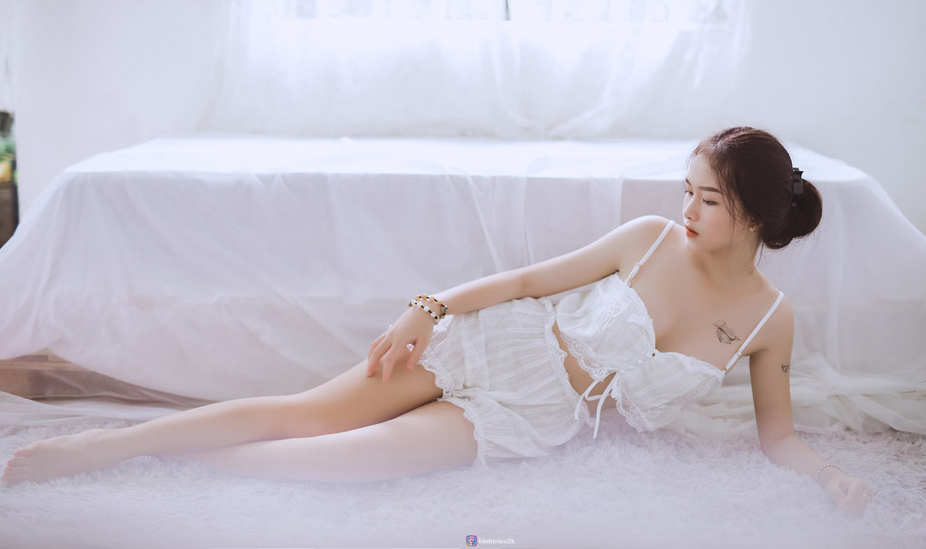 Chiêm ngưỡng bộ ảnh gái xinh eo thon đầy quyến rũ