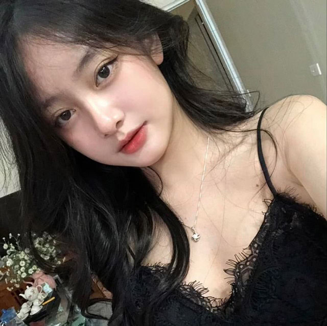 Loạt ảnh cute của hot girl xinh gái nhất hệ mặt trời