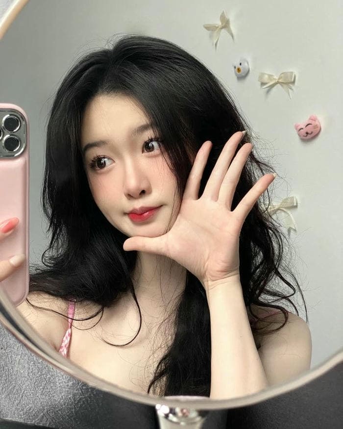 Ảnh con gái dễ thương nhìn là yêu