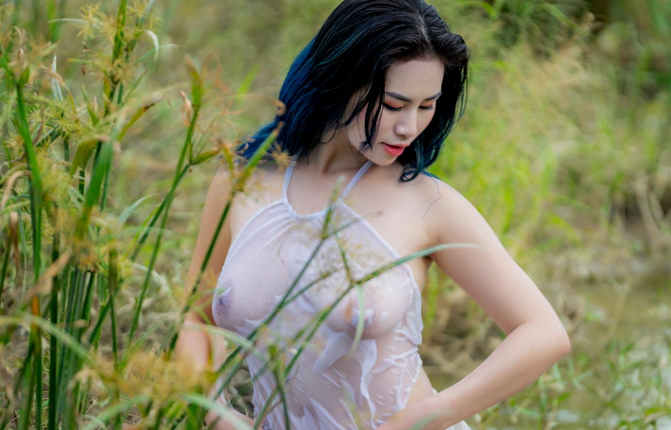 Ảnh gái xinh bikini lộ hàng của các cô nàng dâm đãng