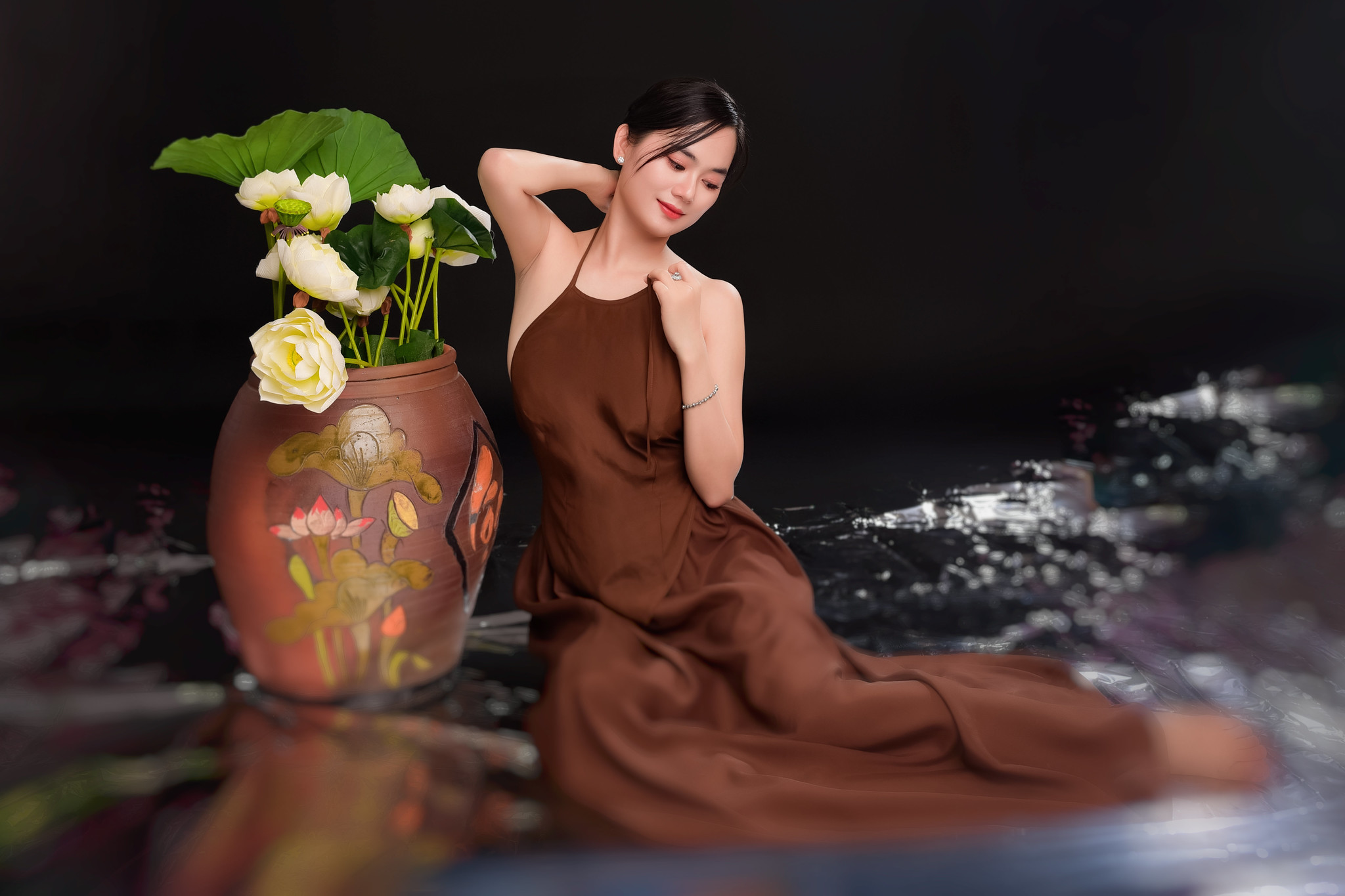 Ngắm ảnh gái xinh bikini lộ hàng nơi làng quê