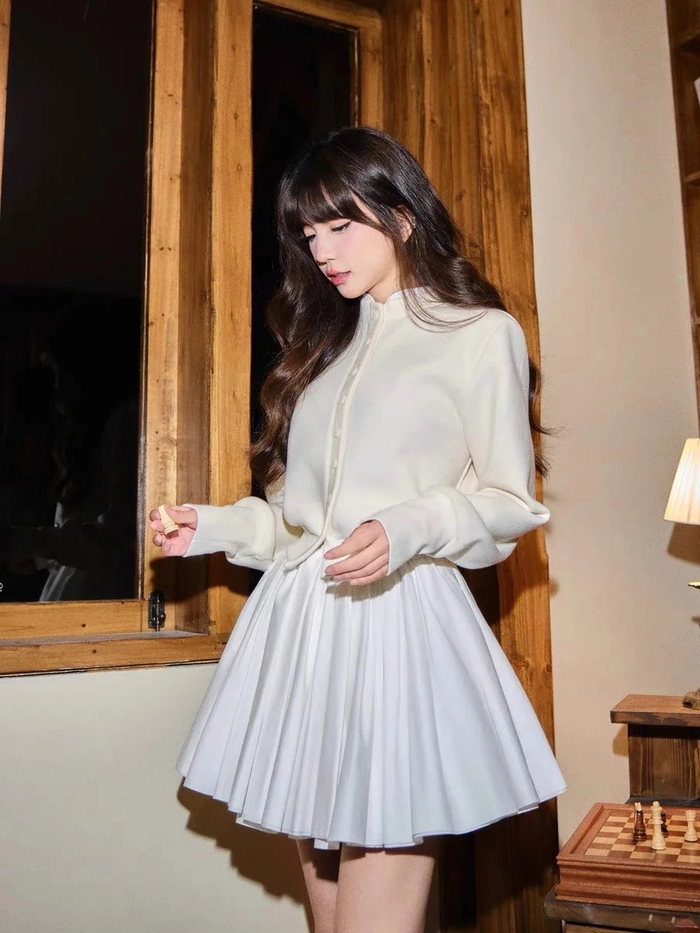 Bộ sưu tập gái xinh mặc váy ngắn từ quyến rũ đến dễ thương