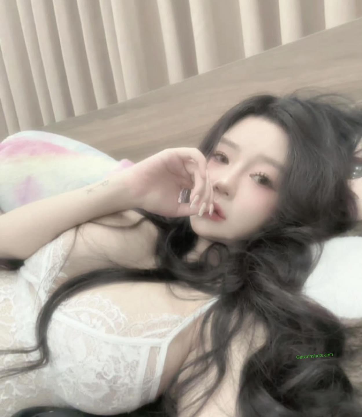 Chiêm ngưỡng loạt ảnh gái xinh vú to cực kỳ gợi cảm