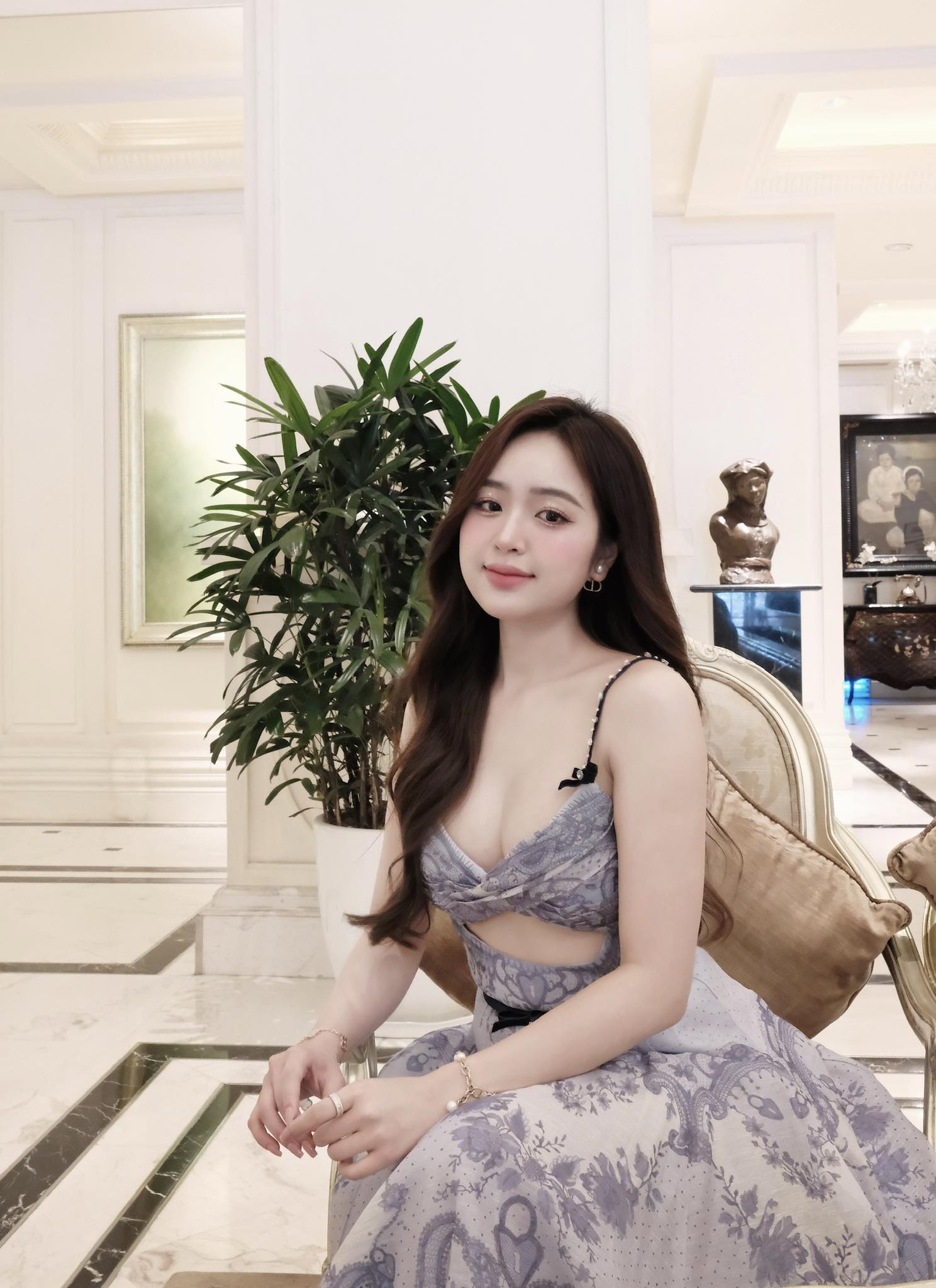 Ảnh gái xinh tóc dài đẹp gái dễ thương