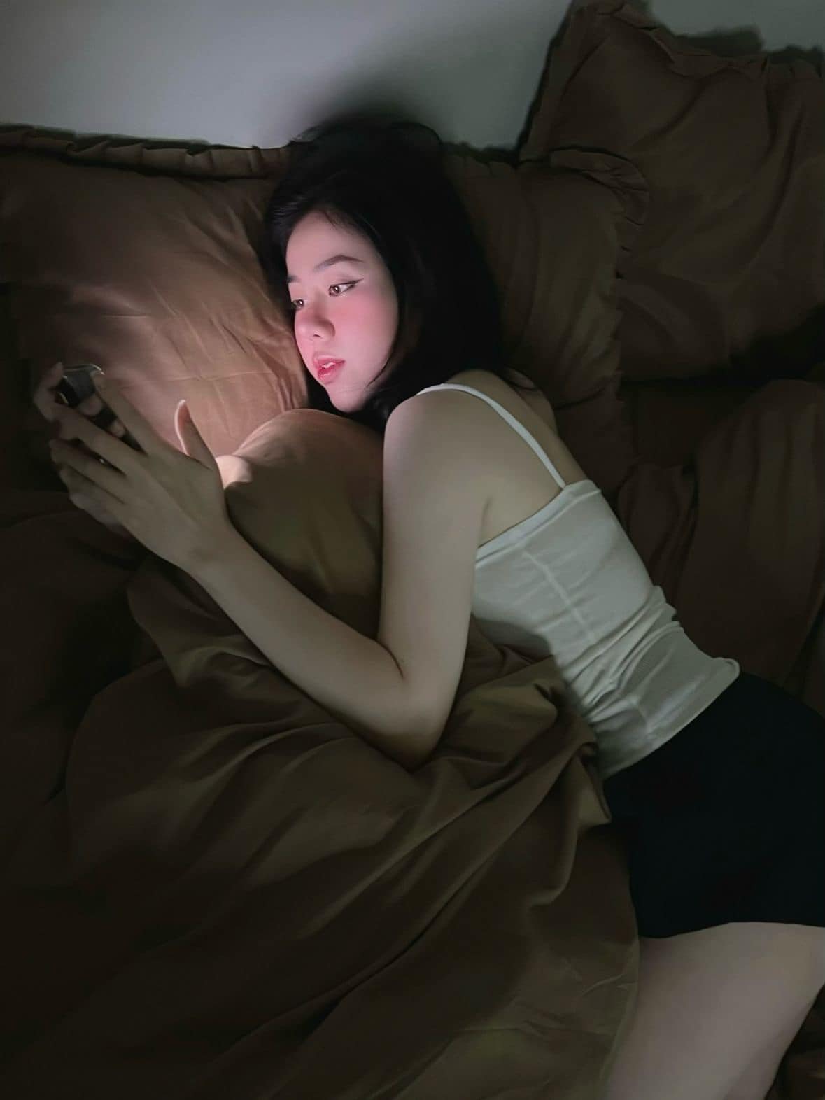 Ảnh Gái Xinh Cute Mặc Đồ Ngủ Lót Ren Sexy Khoe Ngực