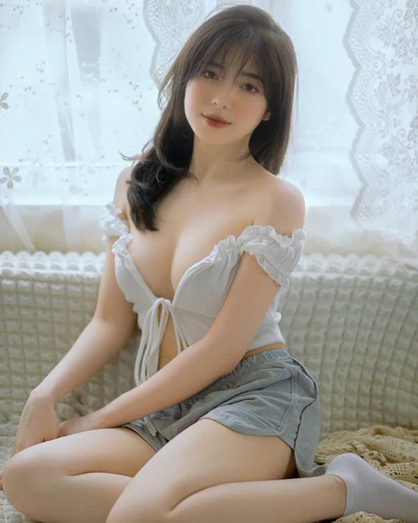 Từng đường nét hoàn hảo làm nên một bức ảnh sexy cực phẩm