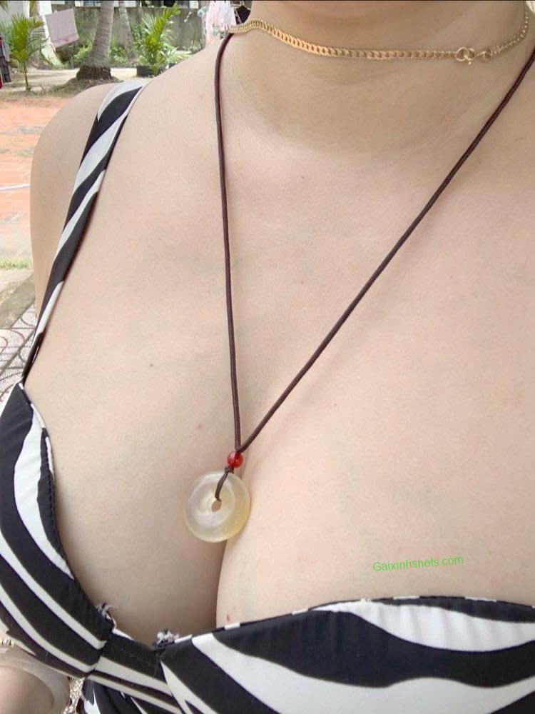 Ảnh Sex Gái Xinh Show Hàng Vú To