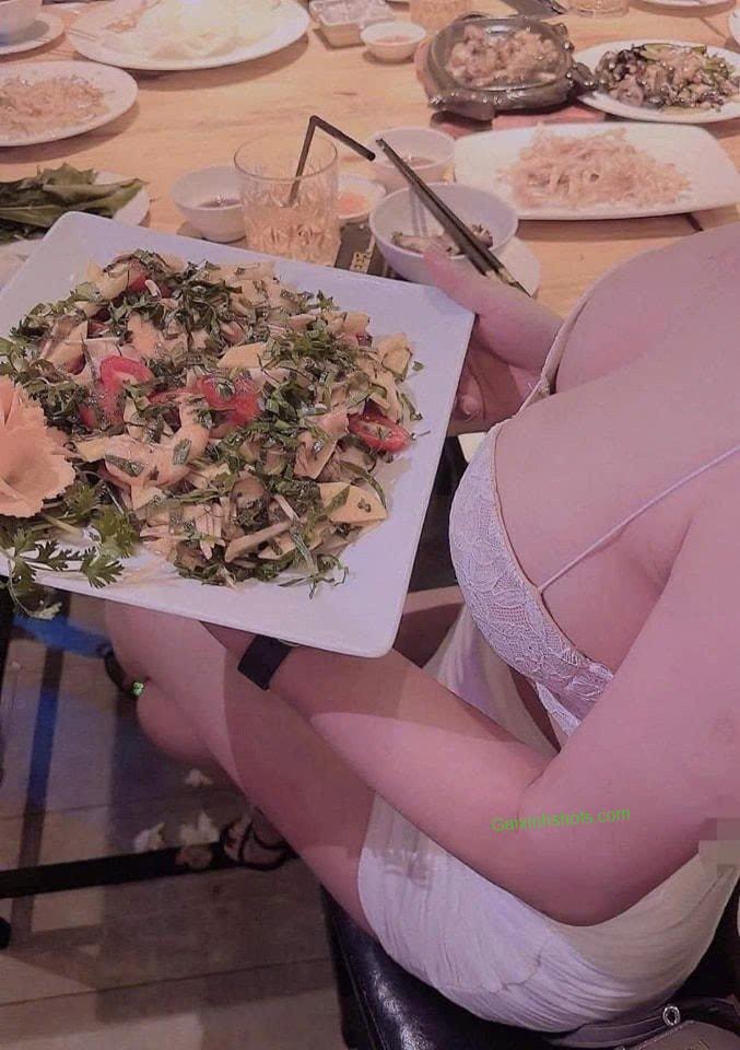 Ảnh Gái Vú To Đẹp Nõn Nà Coi Xong Chỉ Muốn Sục