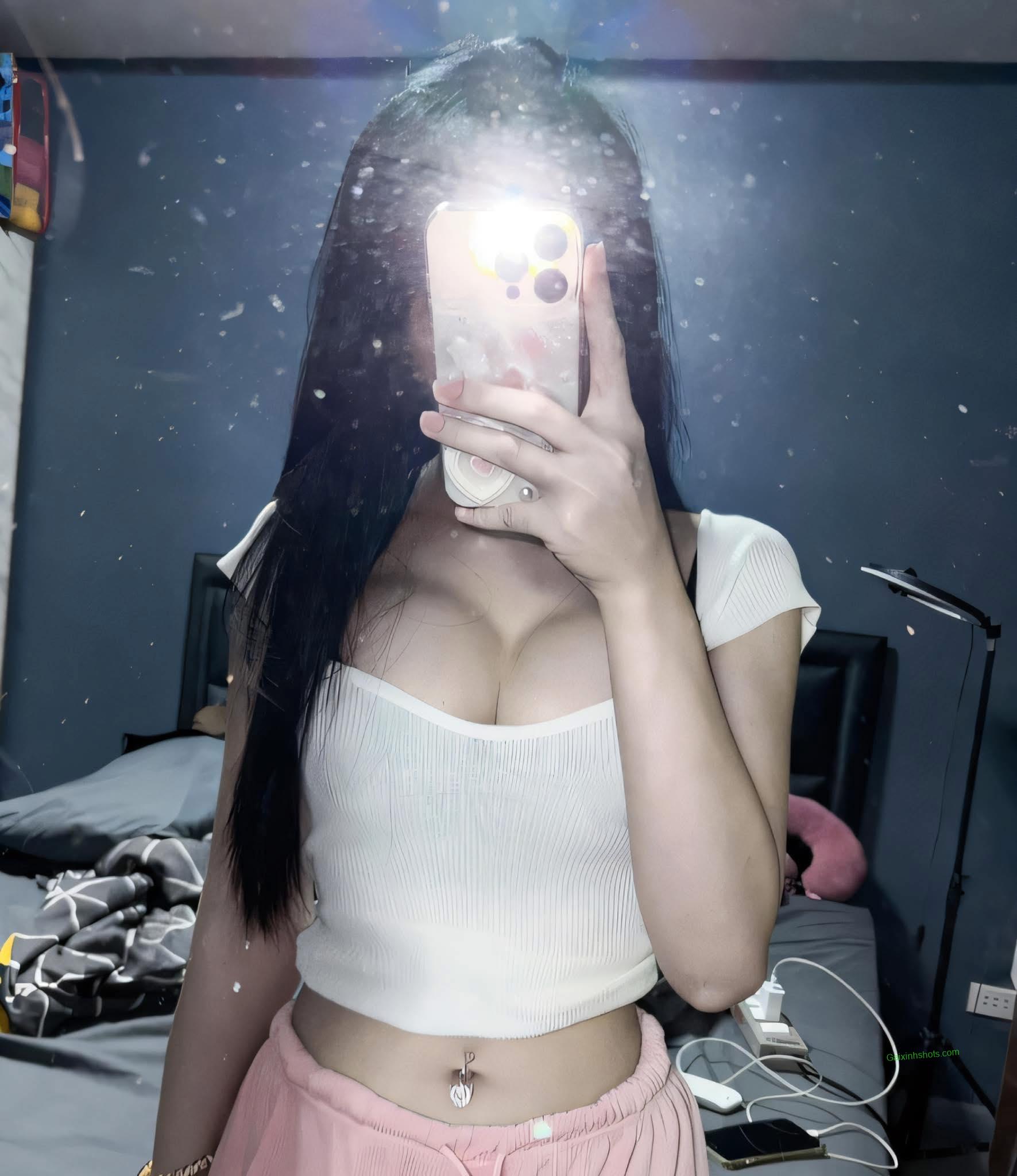 Ảnh sex việt xinh show hàng gái ngon bao nứng cặc