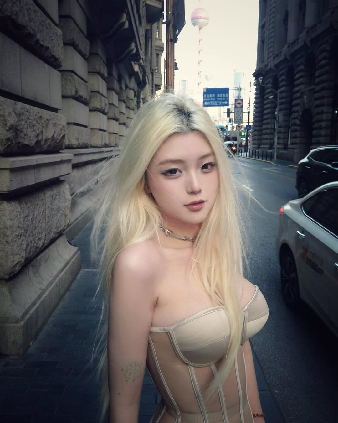 Ảnh gái mặc bikini tạo nên điểm nhấn cho bức ảnh