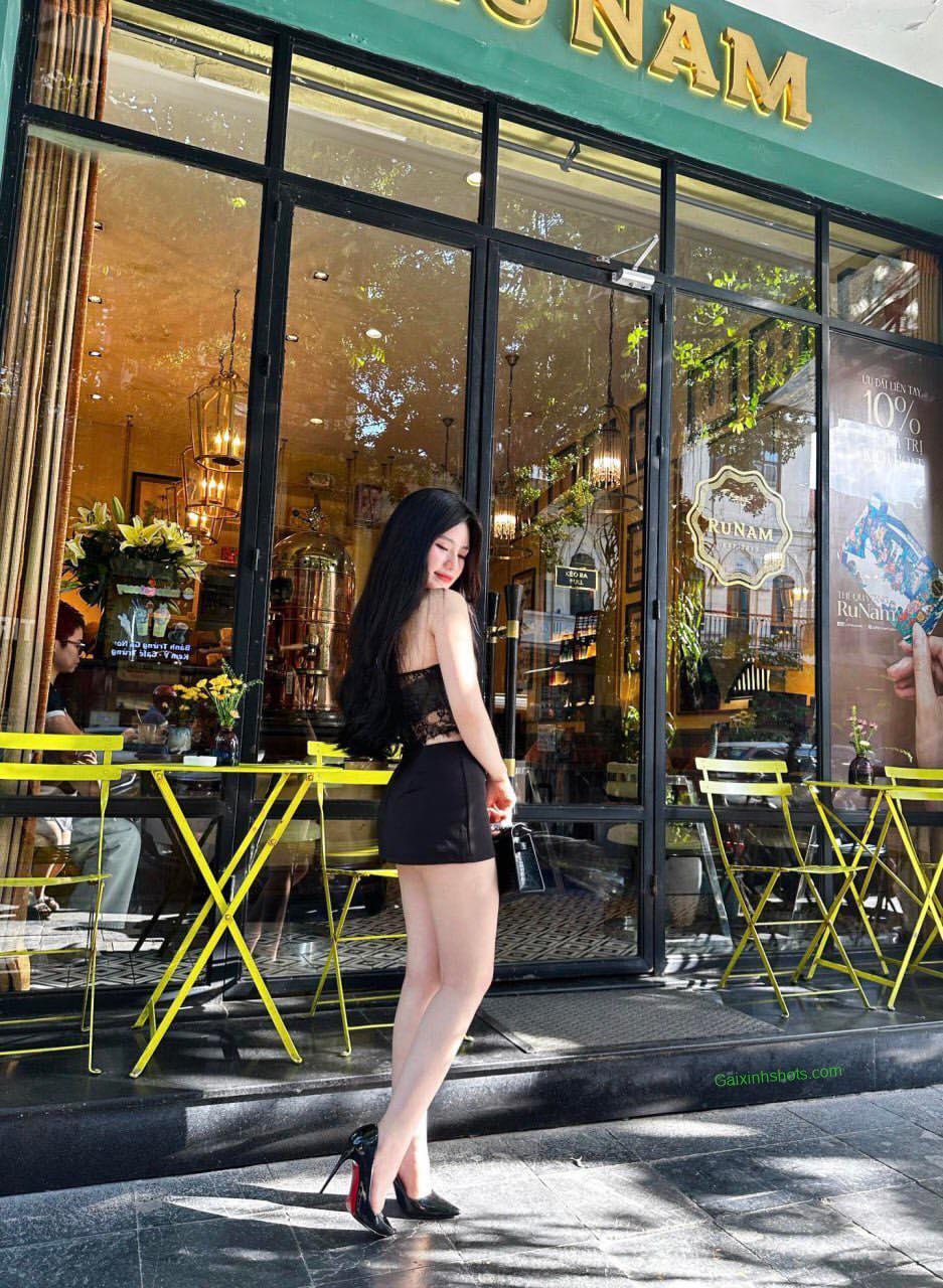 Ảnh gái xinh mặc váy ngắn – sự kết hợp hoàn hảo