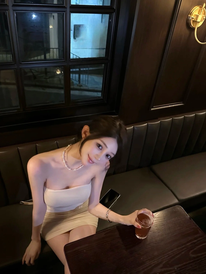 Ảnh gái xinh mặc BIKINI quyến rũ cực cuốn hút đốn mắt người xem