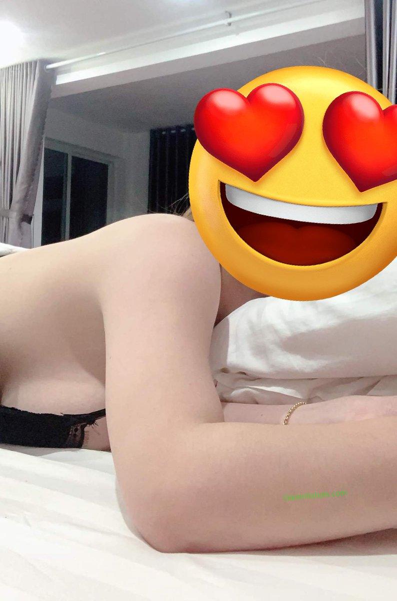 Ảnh sex chụp lén gái xinh show hàng cực nét năm 2025