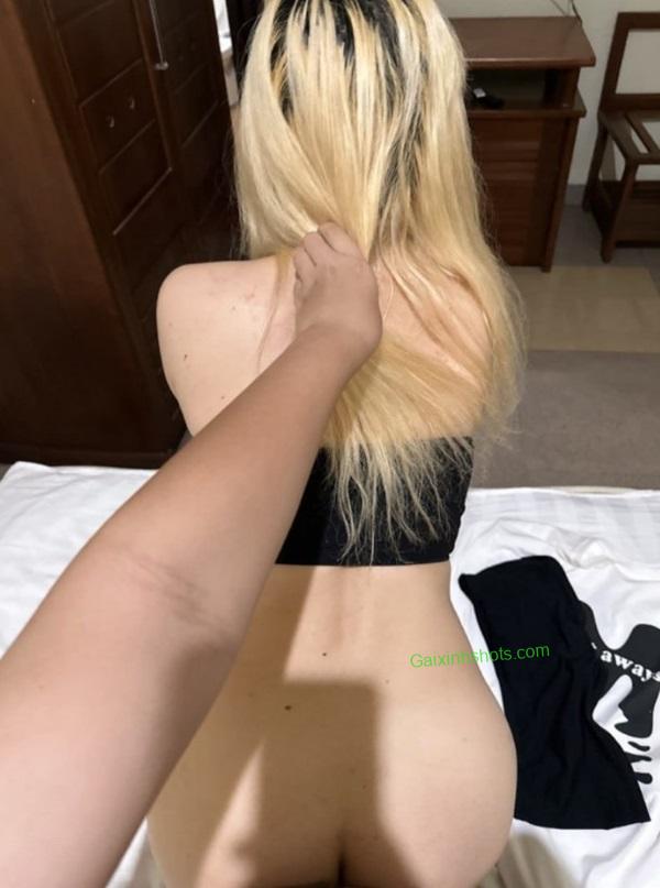 Ảnh sex mông to đẫy đà của gái xinh gợi dục