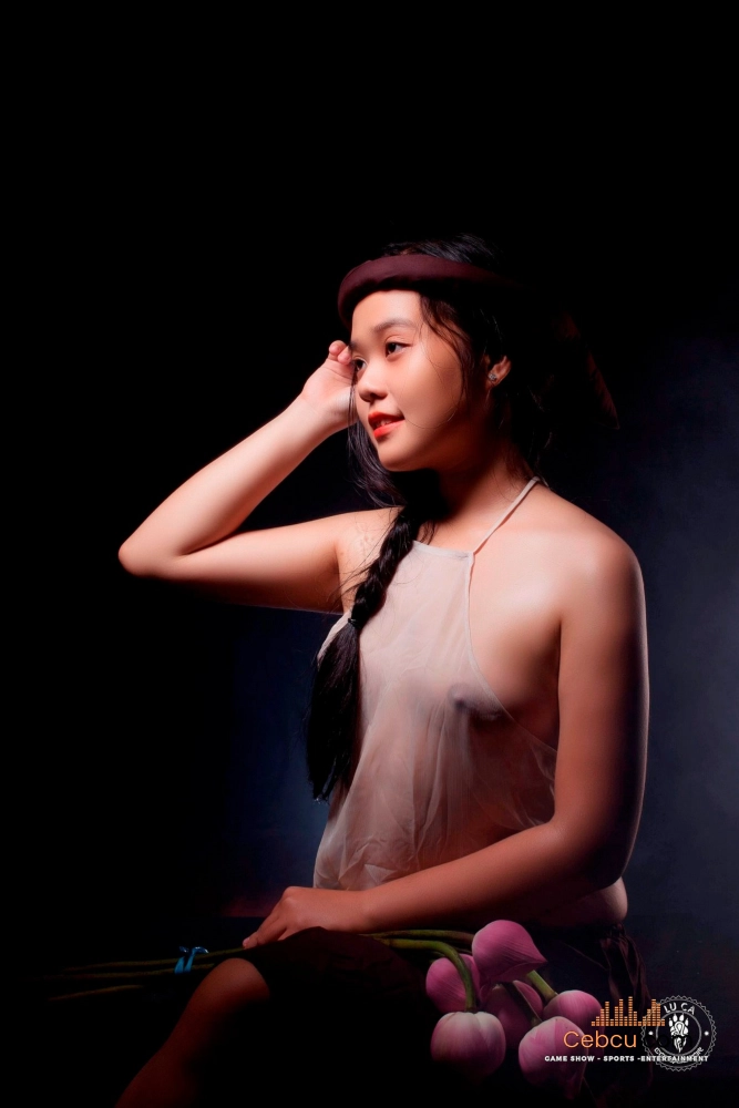 Ảnh Gái Xinh Lột Đồ Không Che Show Hàng Cực Hot