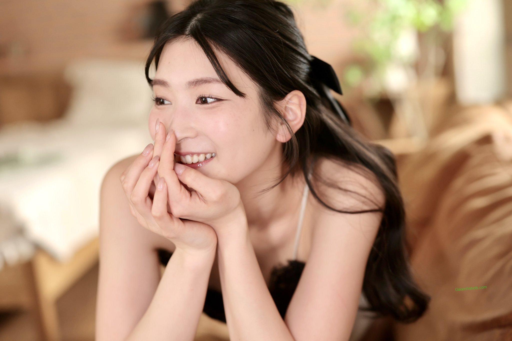 Gái xinh tự tin khoe vóc dáng